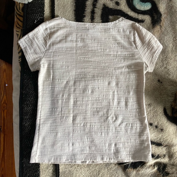 *Sold* J.CREW textured top size XS/S - Picture 3 of 8